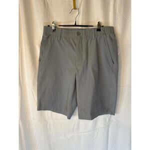 Under Armour golf shorts men’s size 32